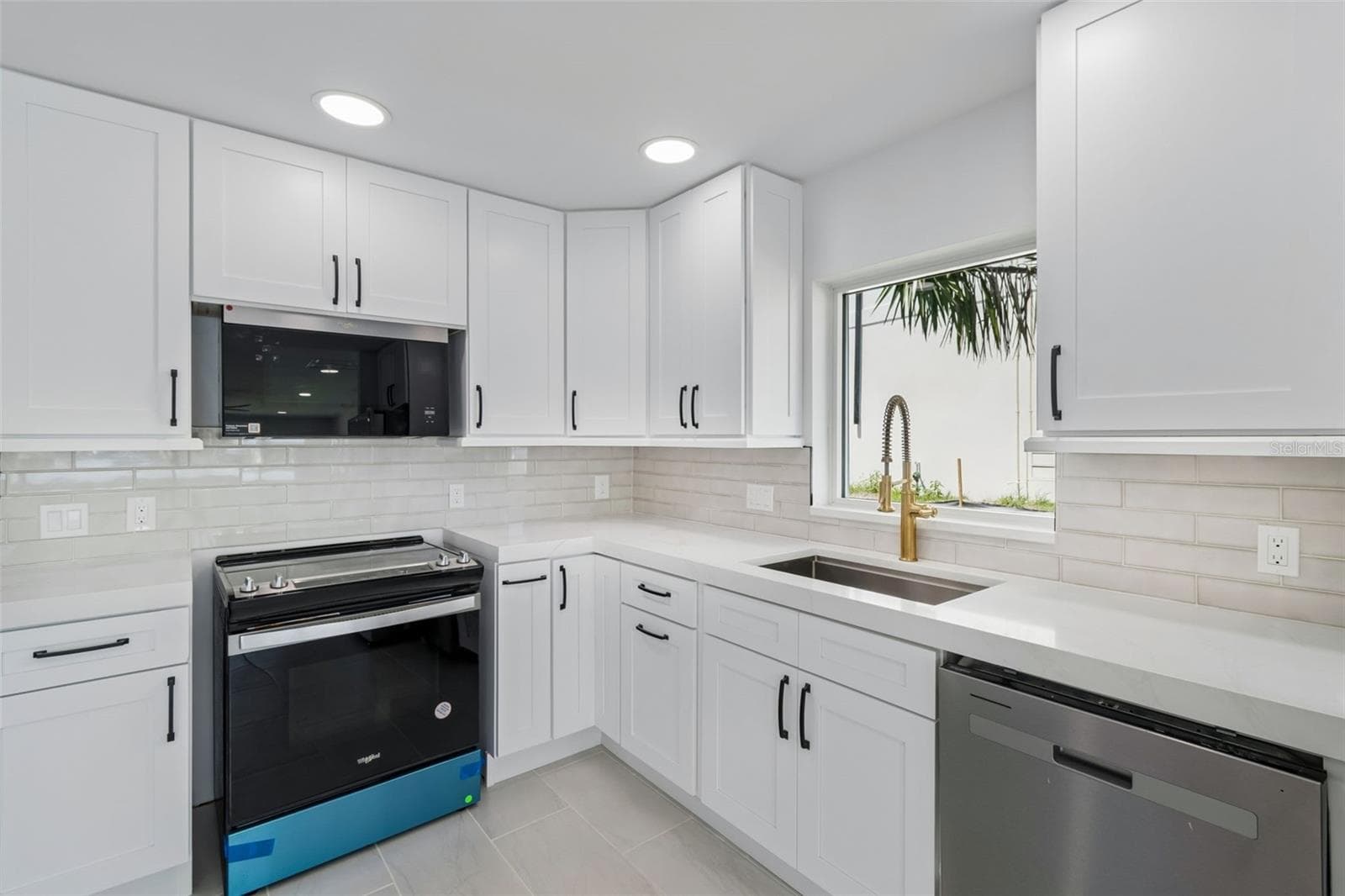 Single Family Residence at 10238 TARPON DR, TREASURE ISLAND, photo 13 of 59
