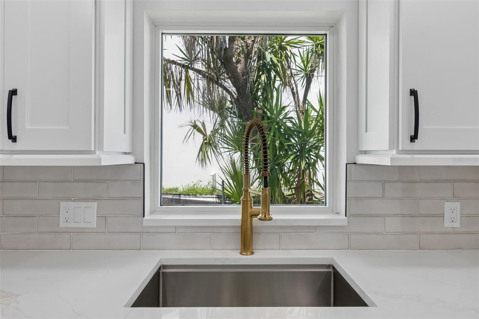 Single Family Residence at 10238 TARPON DR, TREASURE ISLAND, photo 15 of 59