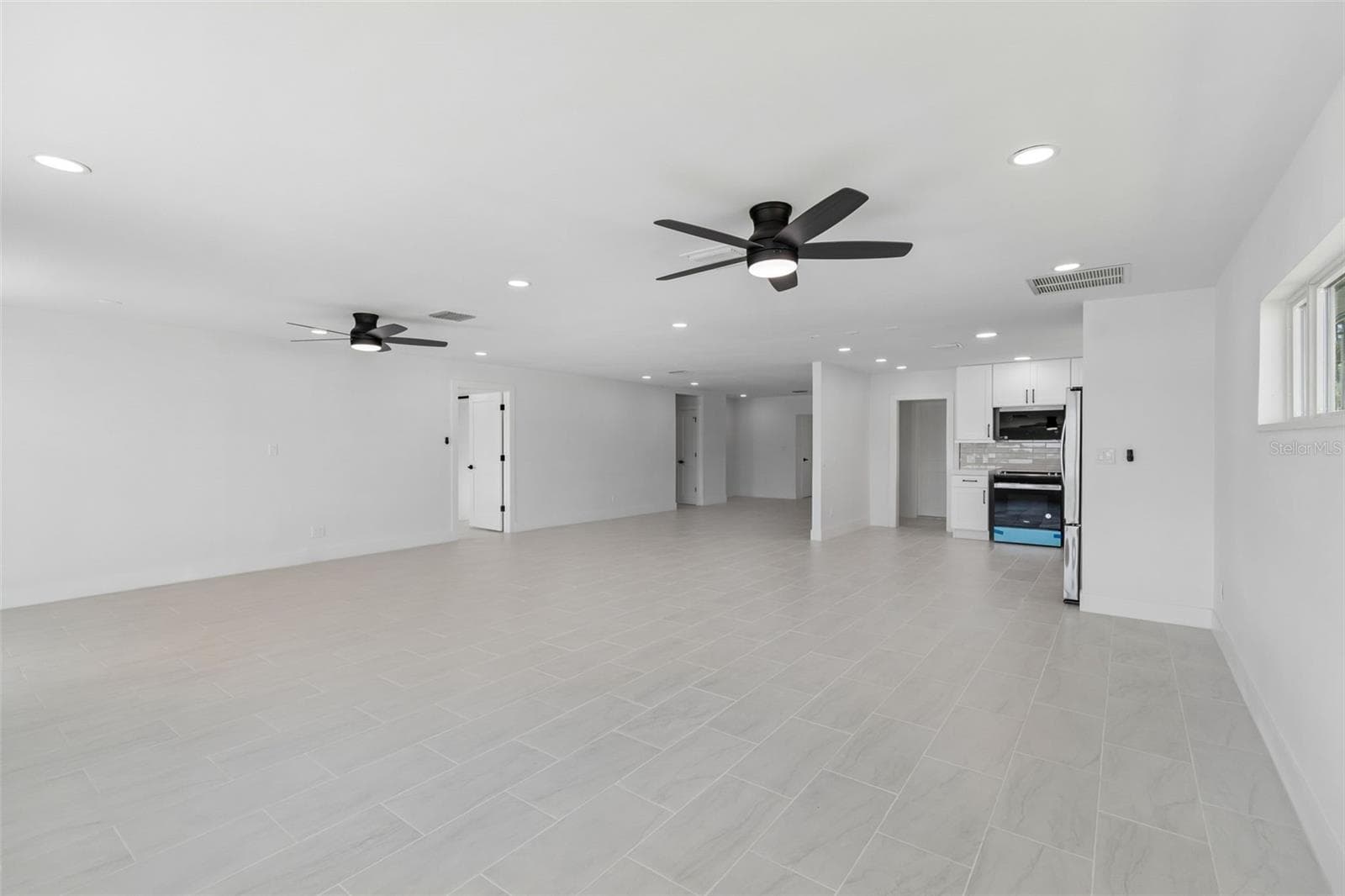 Single Family Residence at 10238 TARPON DR, TREASURE ISLAND, photo 20 of 59