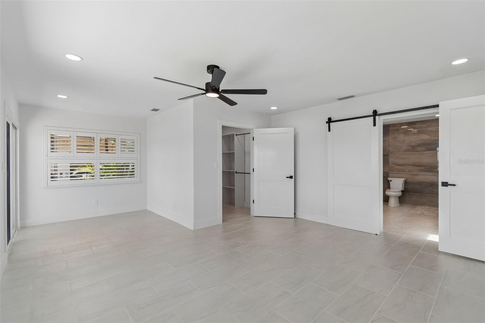 Single Family Residence at 10238 TARPON DR, TREASURE ISLAND, photo 23 of 59