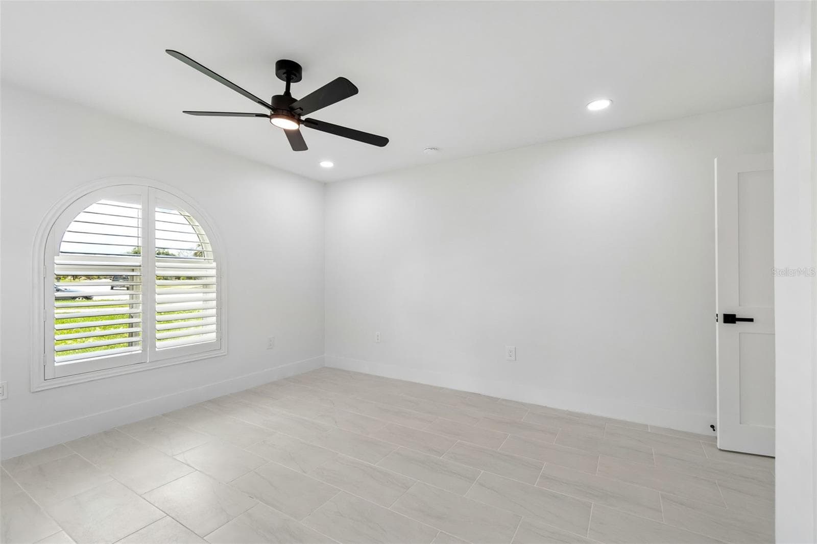 Single Family Residence at 10238 TARPON DR, TREASURE ISLAND, photo 32 of 59