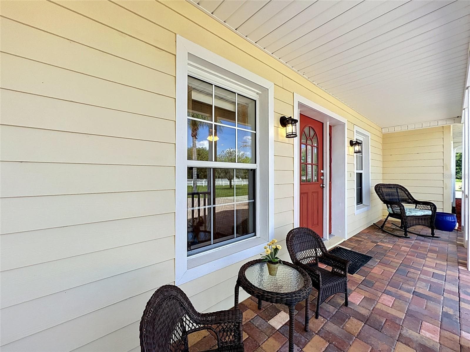 Open Paver Front Porch - 2300 PINE MEADOWS PL, CHULUOTA