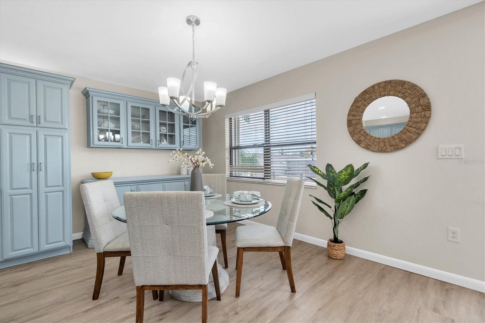 Single Family Residence at 212 WESTWINDS DR, PALM HARBOR, photo 12 of 41