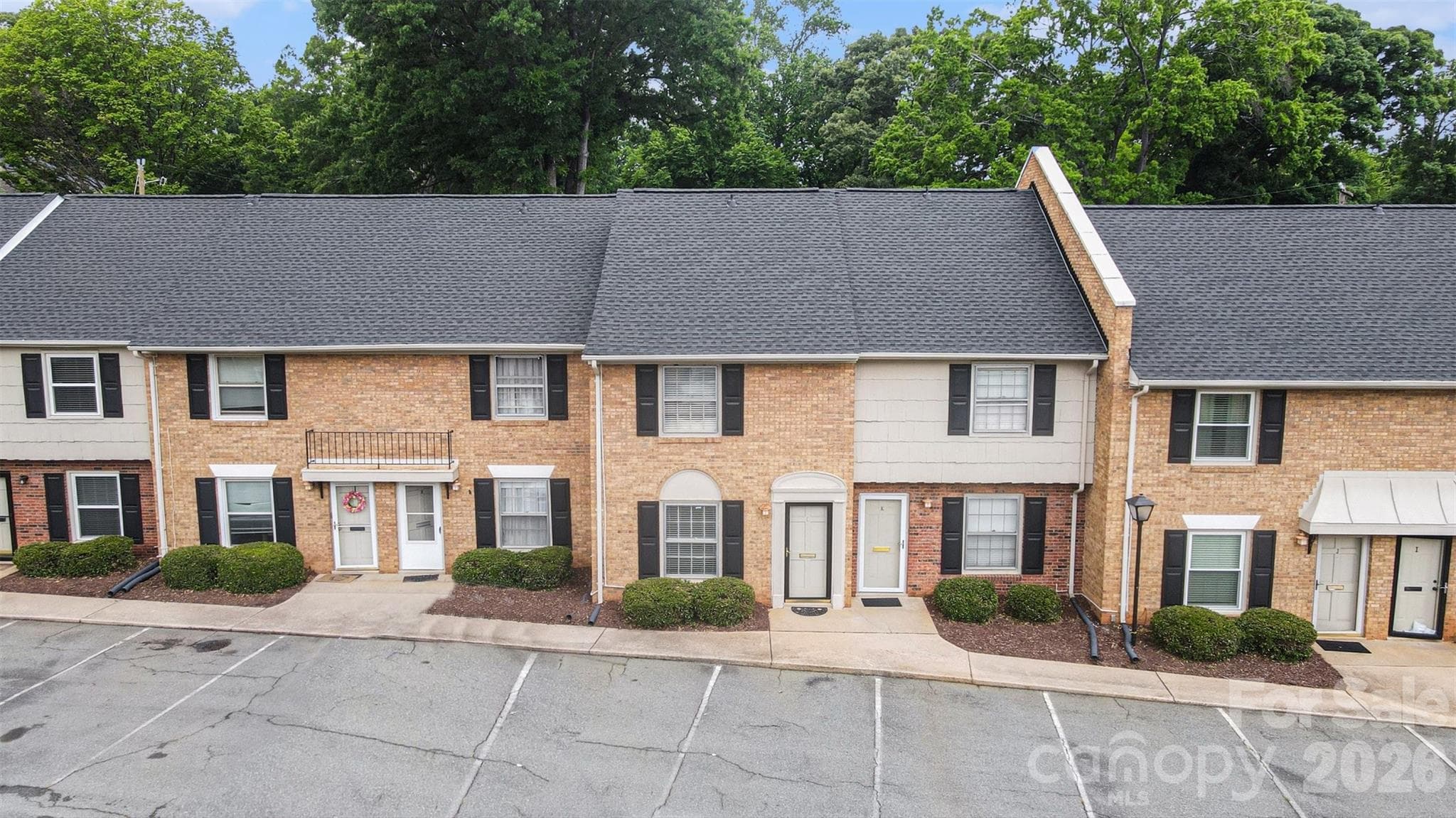 Condominium at Charlotte, photo 2 of 31