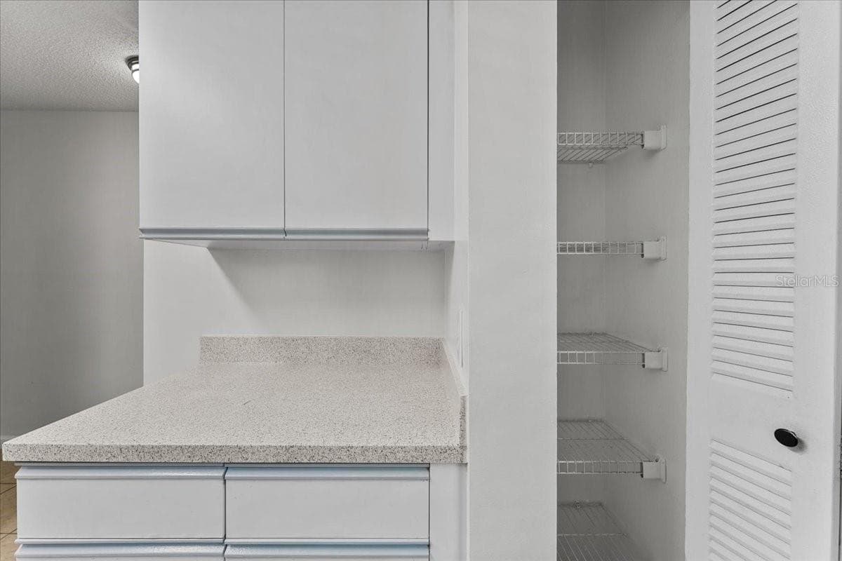 Condominium at 3001 58TH AVE S #1106, ST PETERSBURG, photo 7 of 52