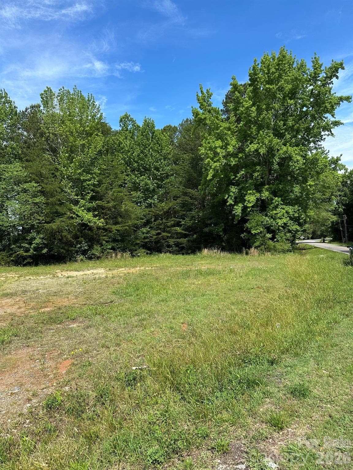 Looking toward Long Shoals Road. - 00 Dallas Cherryville Highway, Bessemer City