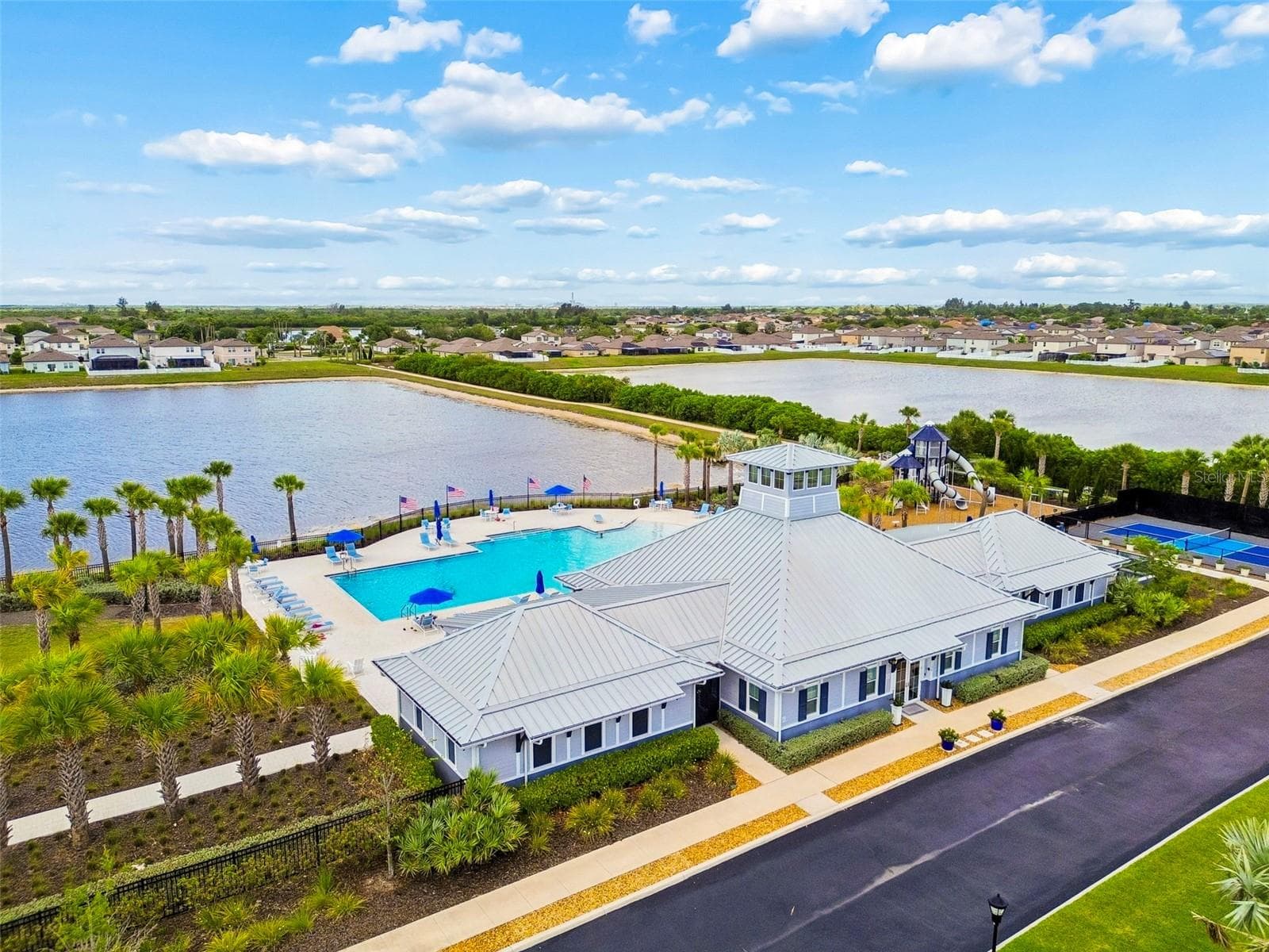 Shell Cove Clubhouse - 1261 ANCHOR BEND DR, RUSKIN