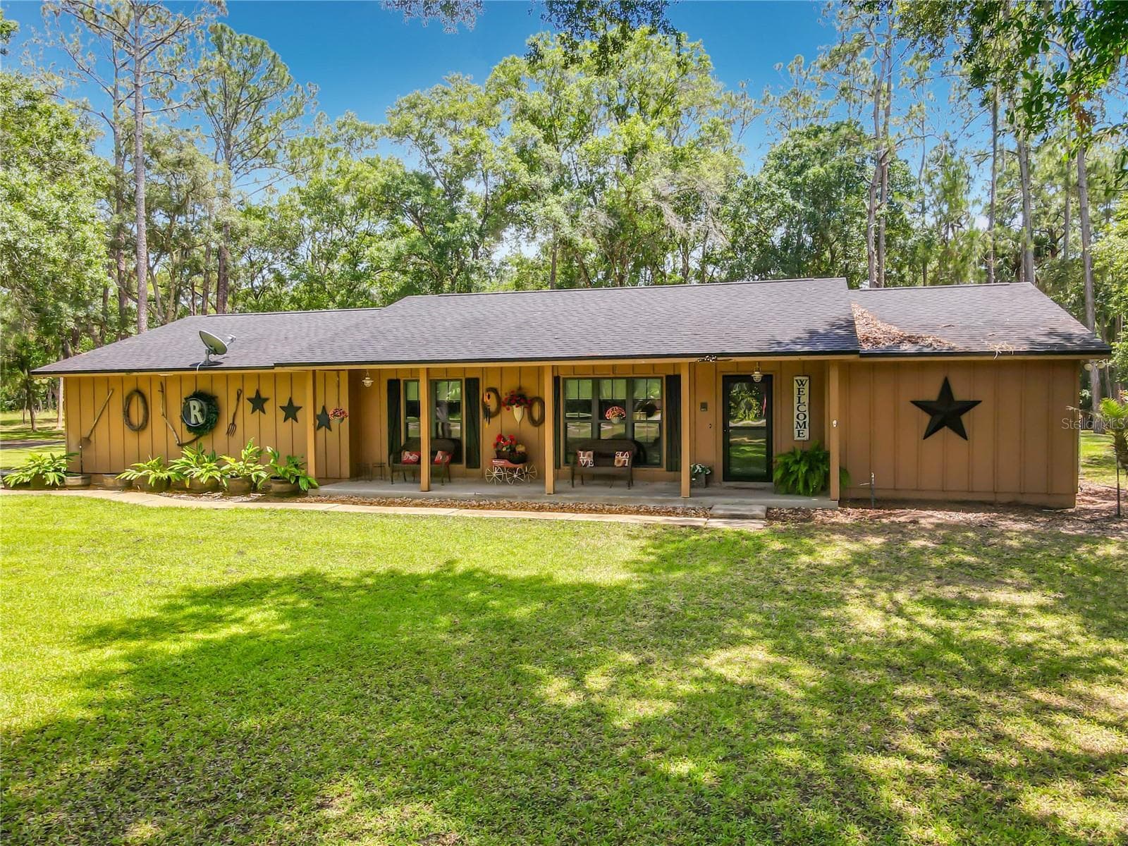 Single Family Residence at 1395 MAYTOWN RD, OSTEEN, photo 5 of 66