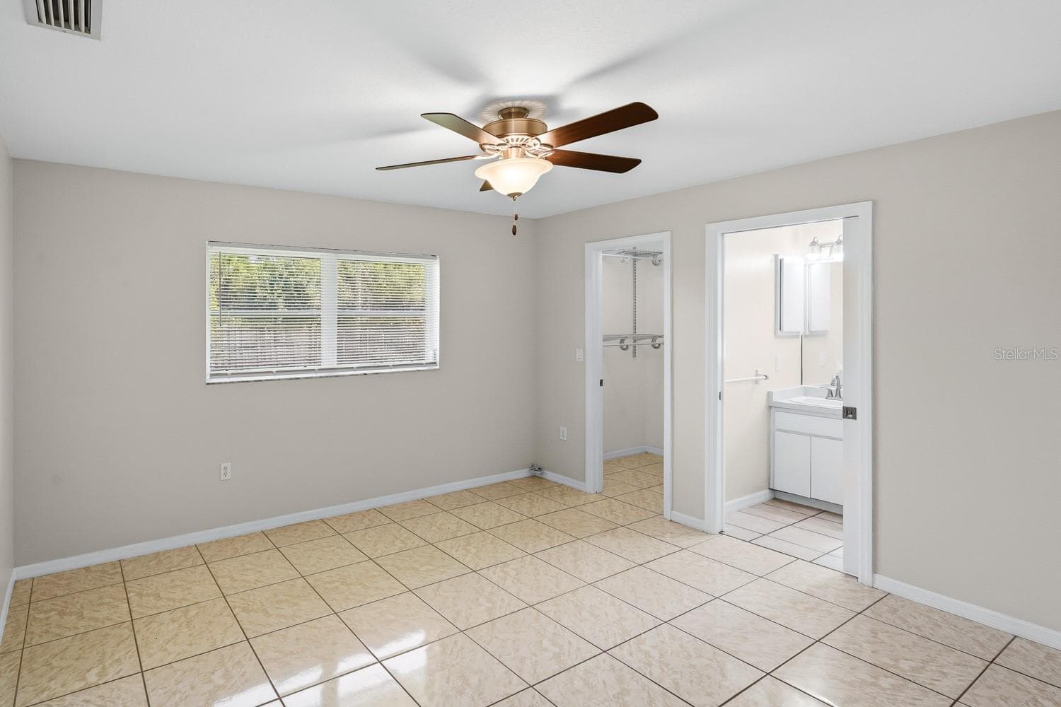Single Family Residence at 3781 WAYWARD AVE, NORTH PORT, photo 19 of 47