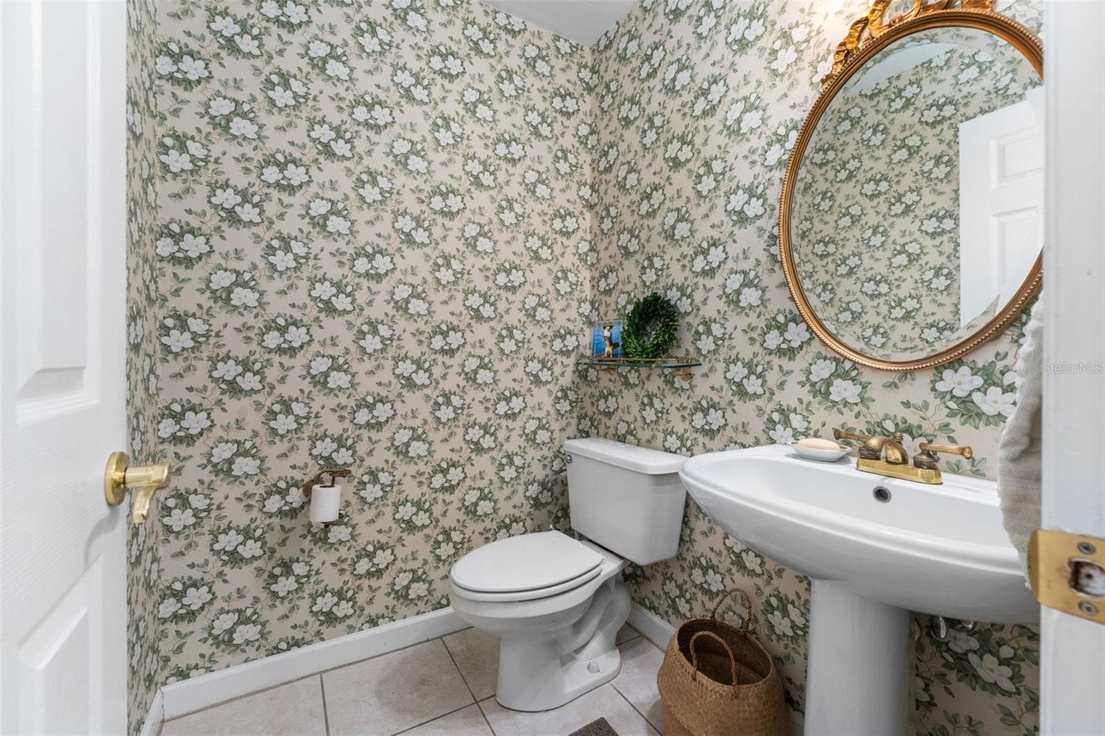 1/2 Bath - 12934 NW 173RD LN, ALACHUA