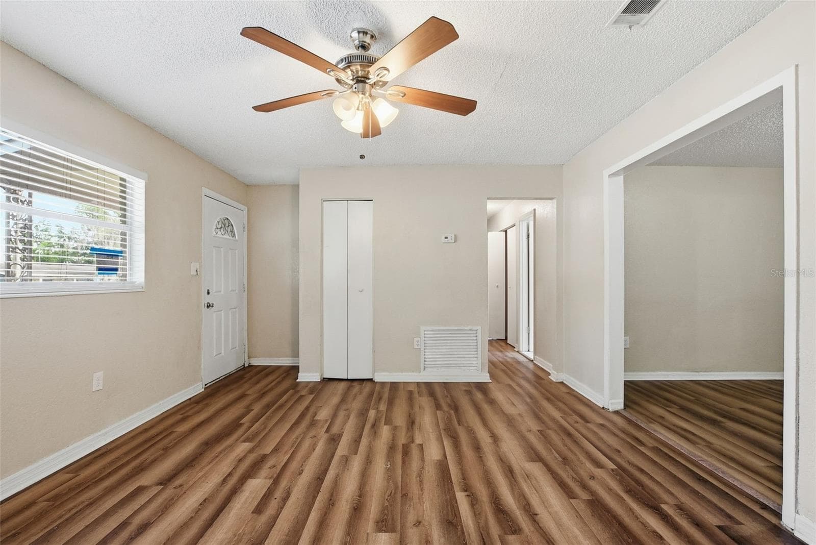 Single Family Residence at 4132 WESTGATE RD, ORLANDO, photo 3 of 25