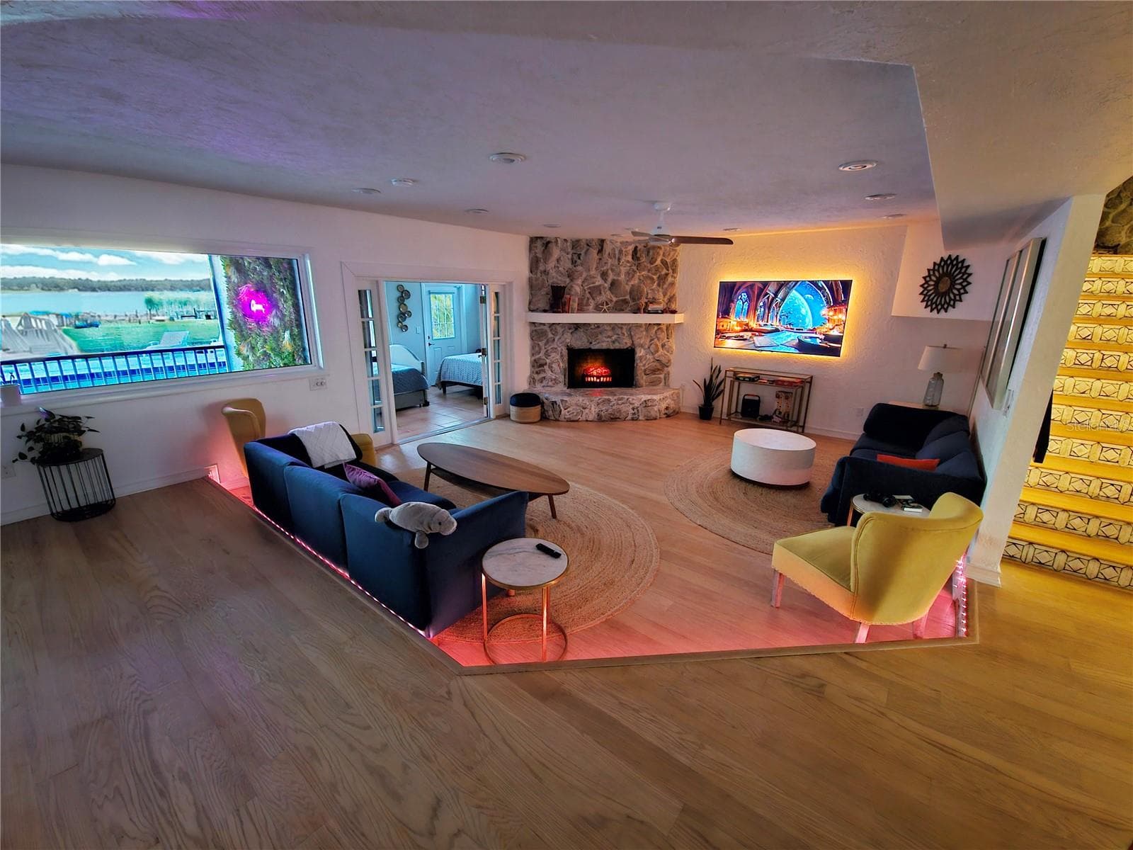 Single Family Residence at 2153 KARAN WAY, CLEARWATER, photo 13 of 64