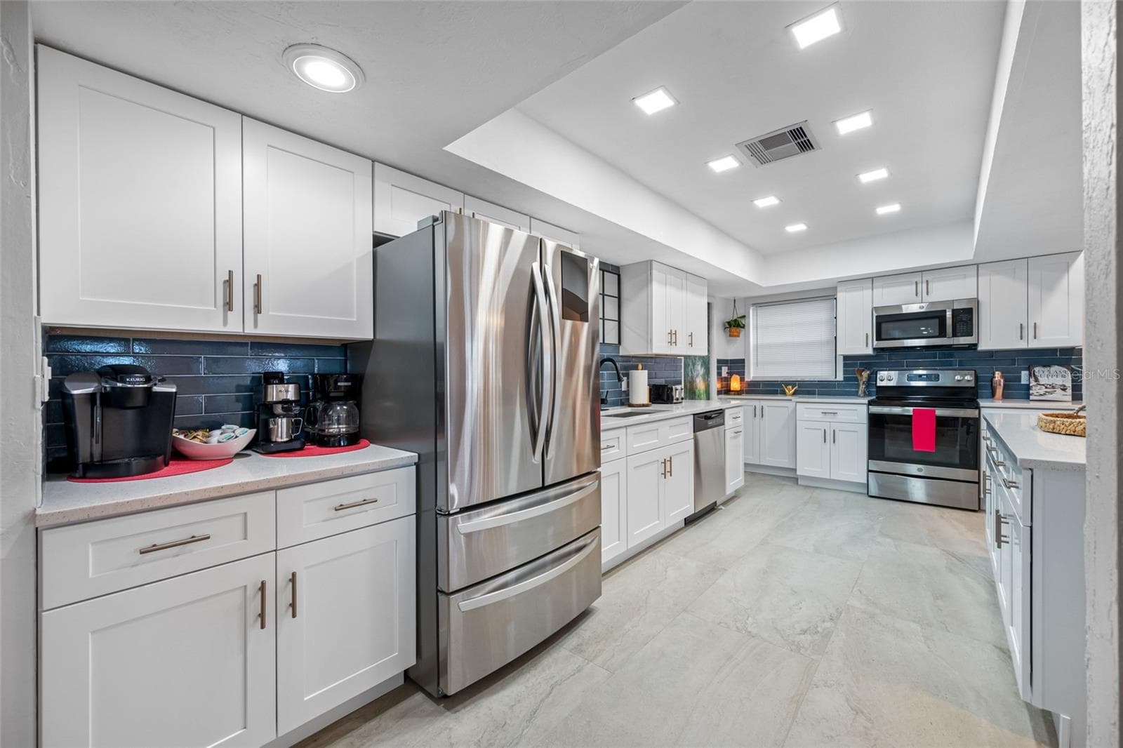 Single Family Residence at 2153 KARAN WAY, CLEARWATER, photo 14 of 64