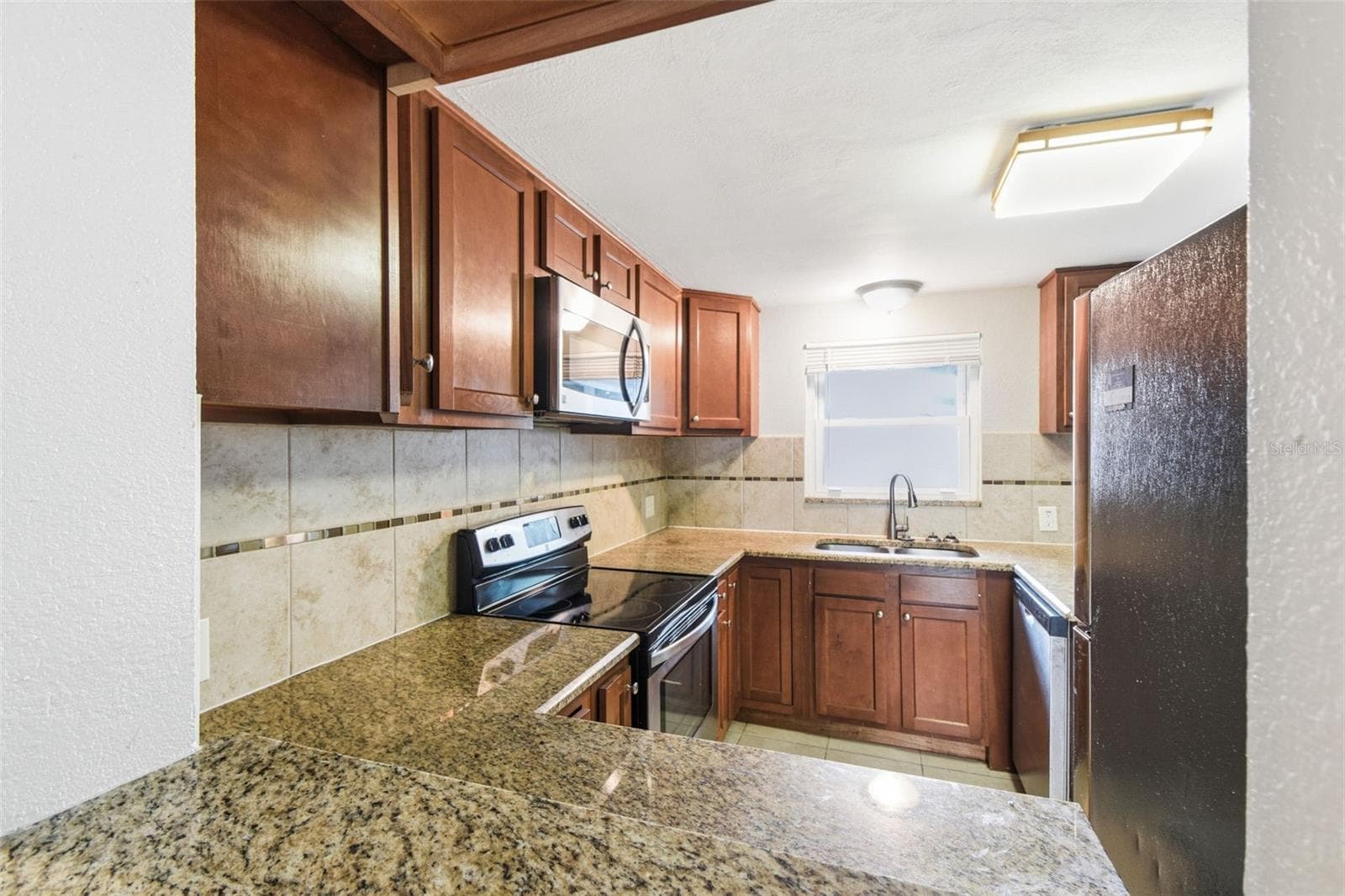 Single Family Residence at 5917 OLIVE AVE, SARASOTA, photo 16 of 49