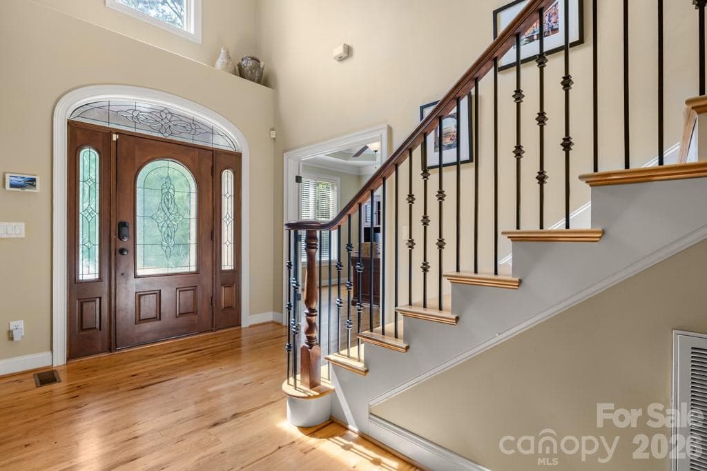 Single Family Residence at 4266 Barbrick Street, Sherrills Ford, photo 10 of 45