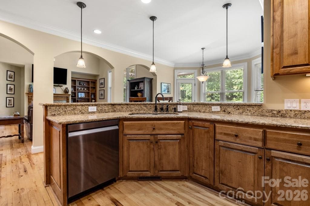 Single Family Residence at 4266 Barbrick Street, Sherrills Ford, photo 5 of 45