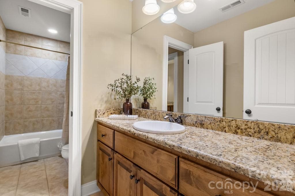 Single Family Residence at 4266 Barbrick Street, Sherrills Ford, photo 29 of 45