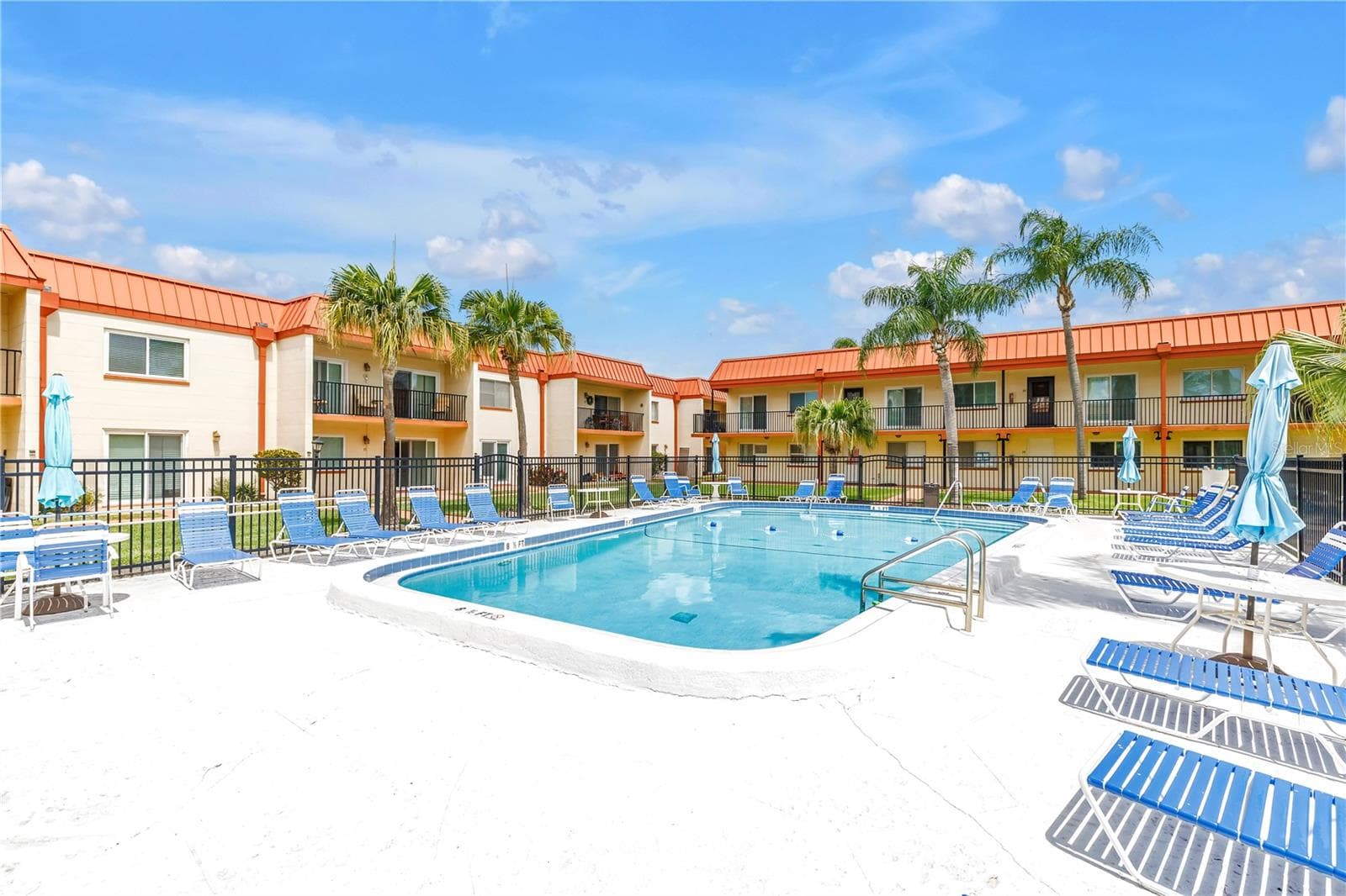Condominium at 10375 PARADISE BLVD #51, TREASURE ISLAND, photo 6 of 60