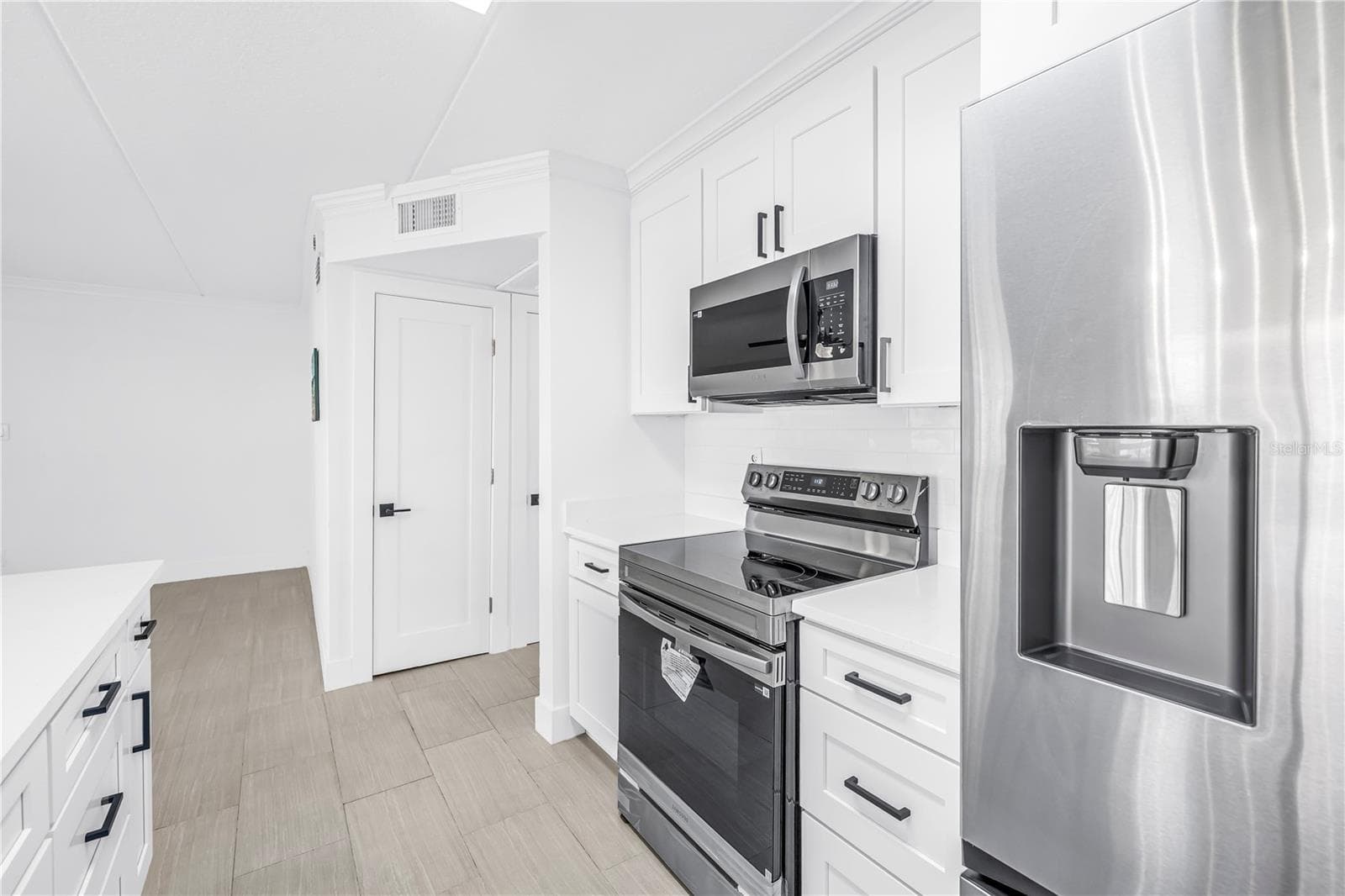 Condominium at 10375 PARADISE BLVD #51, TREASURE ISLAND, photo 16 of 60
