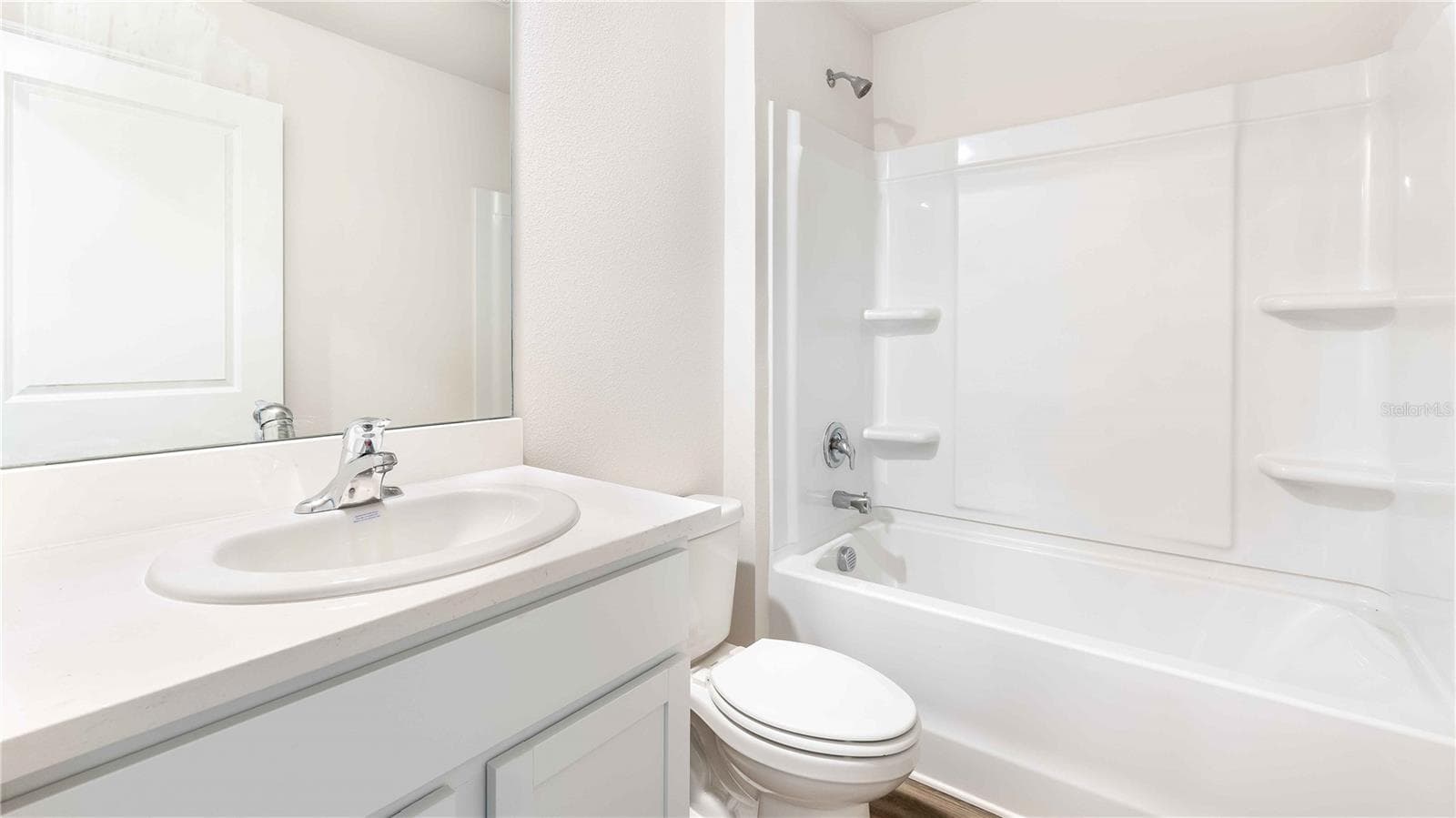 Single Family Residence at 18223 BEEHIVE TER, BRADENTON, photo 15 of 46