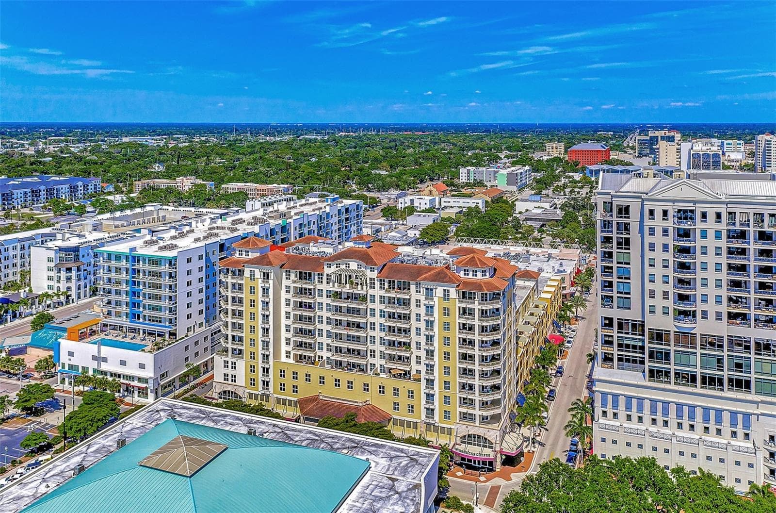 Condominium at 100 CENTRAL AVE #H716, SARASOTA, photo 3 of 50