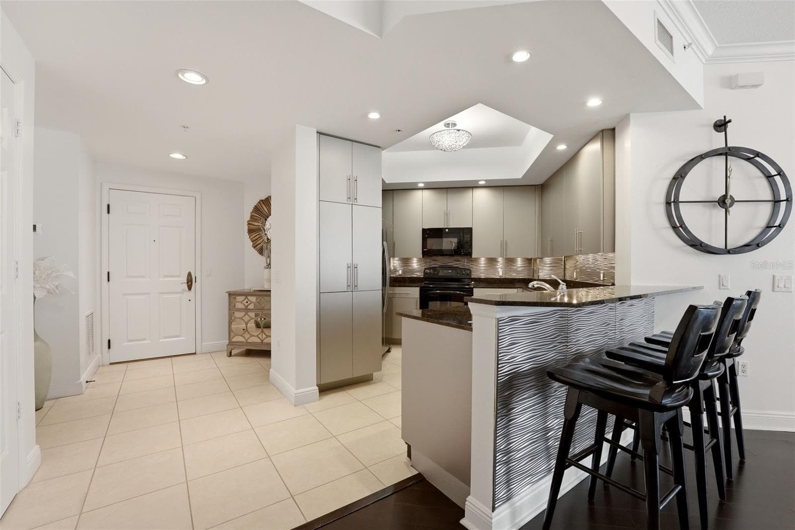 Condominium at 100 CENTRAL AVE #H716, SARASOTA, photo 7 of 50