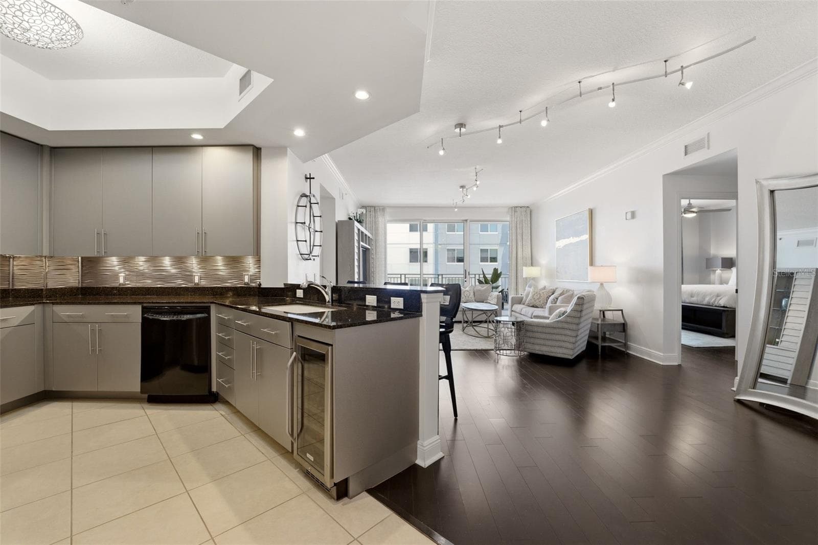 Condominium at 100 CENTRAL AVE #H716, SARASOTA, photo 14 of 50