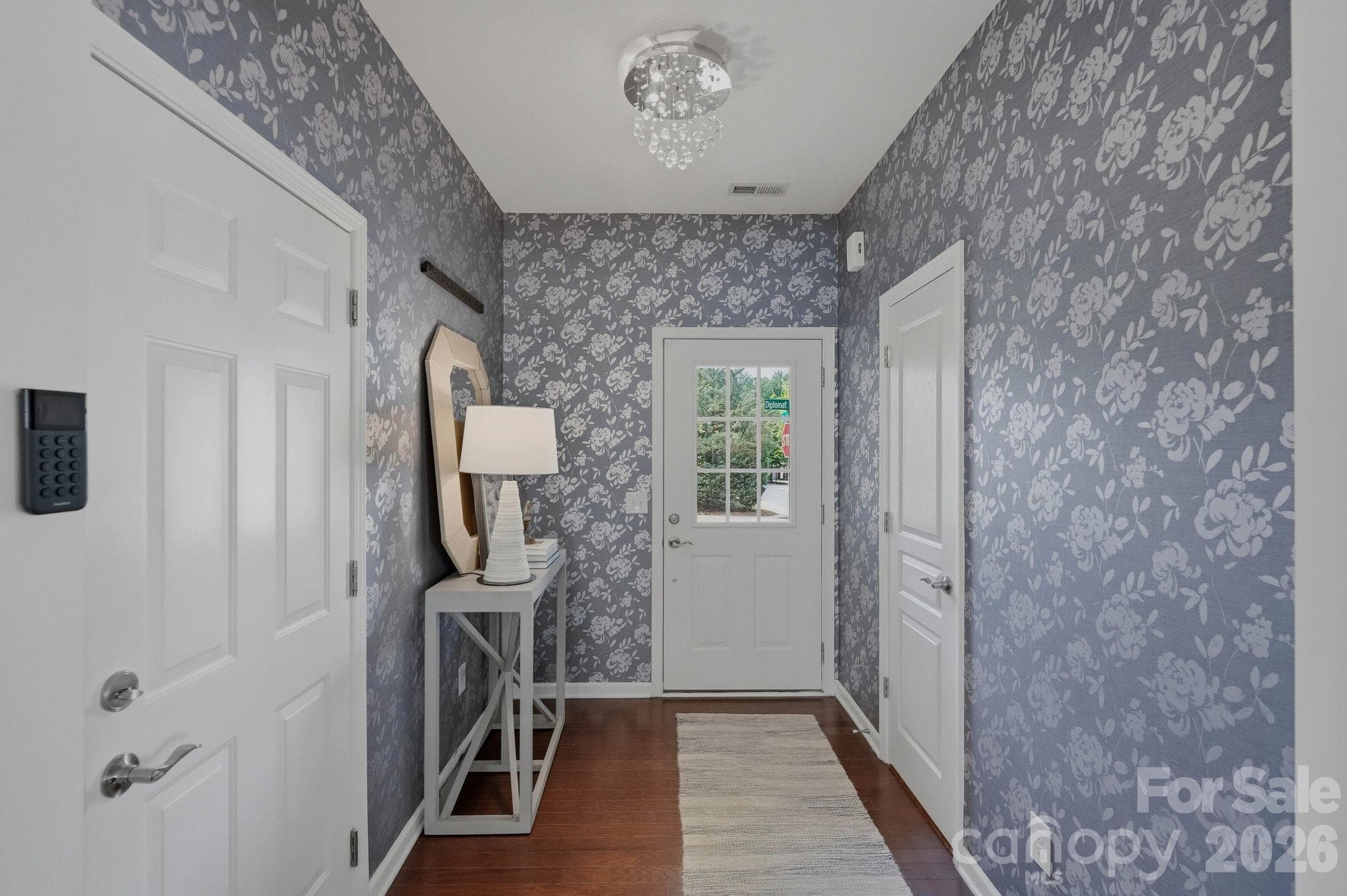 Townhouse at Charlotte, photo 5 of 44
