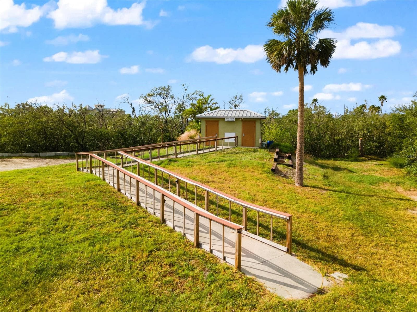 Community Rec Area - Restrooms - Optional - 7325 HOLLY RD, TERRA CEIA