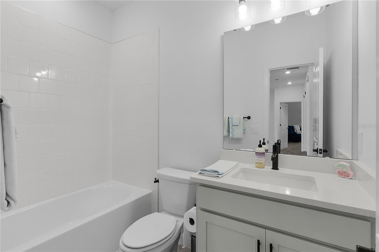 Single Family Residence at 16983 CEDAR VALLEY CIR, CLERMONT, photo 33 of 54
