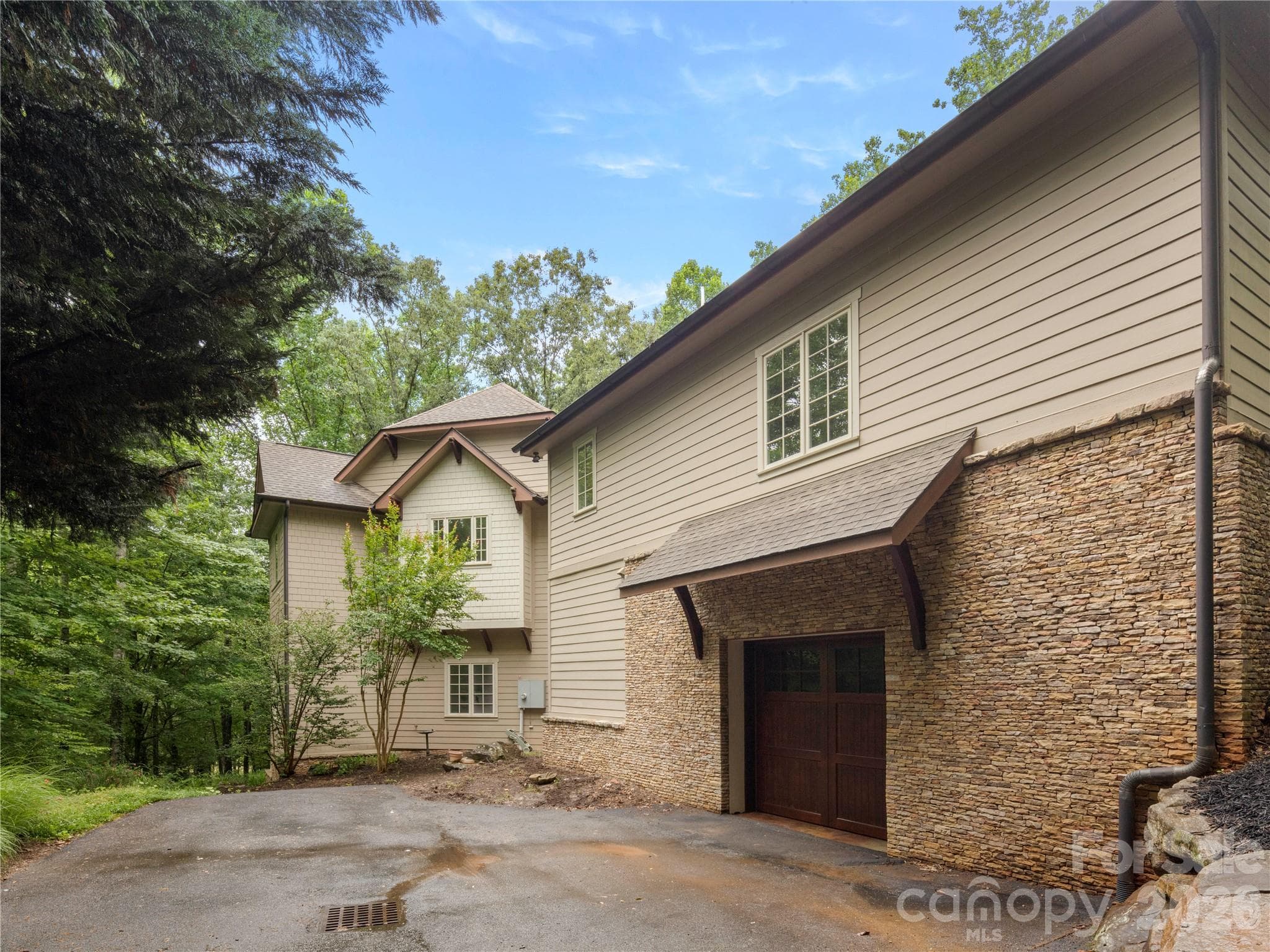 Single Family Residence at 672 Walnut Valley Parkway, Arden, photo 41 of 41