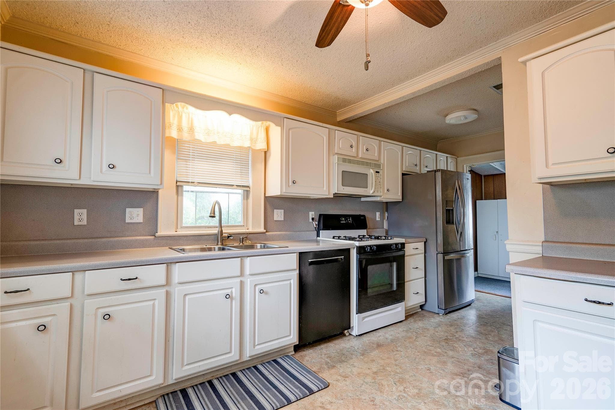 Single Family Residence at Shelby, photo 3 of 28