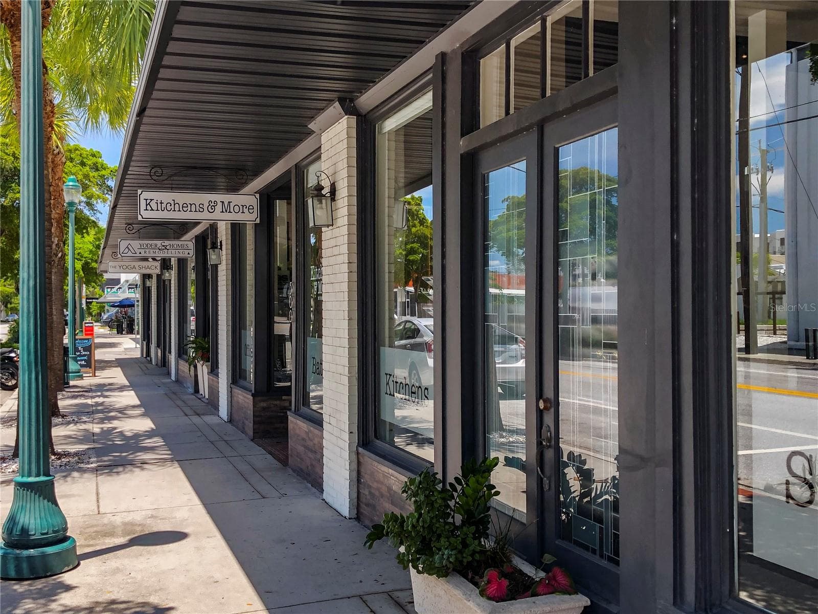 Condominium at 430 KUMQUAT CT #212, SARASOTA, photo 16 of 27
