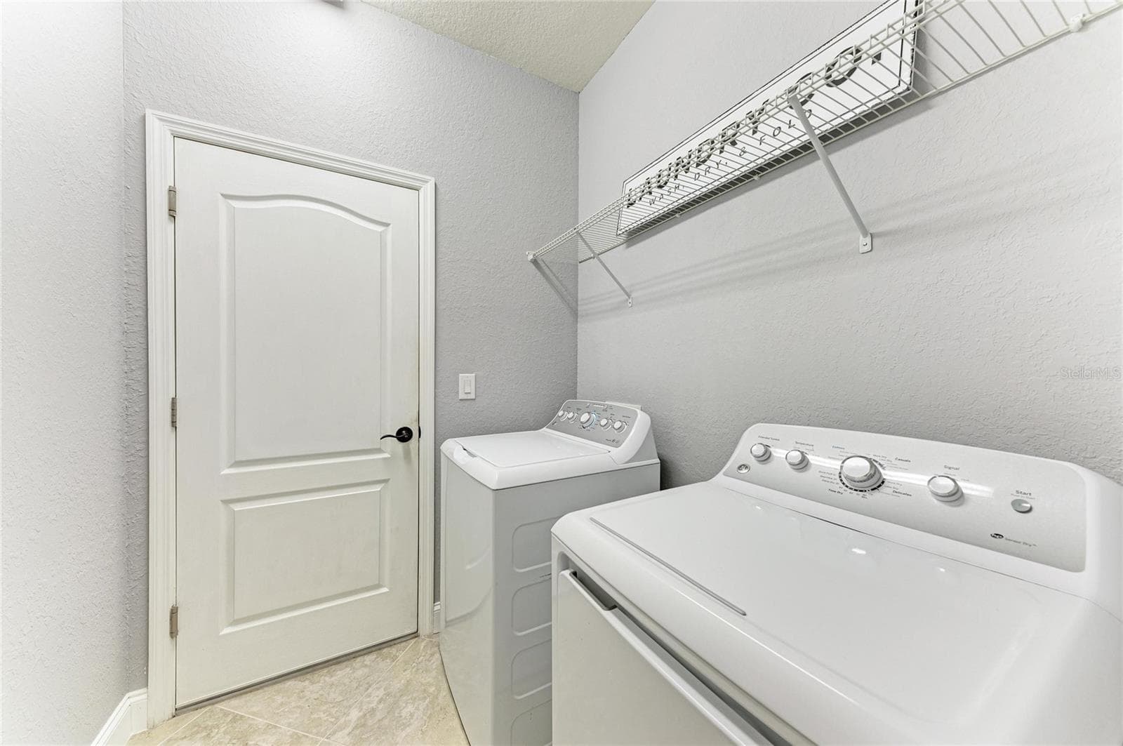 Single Family Residence at 11515 SWEETGRASS DR, BRADENTON, photo 32 of 48