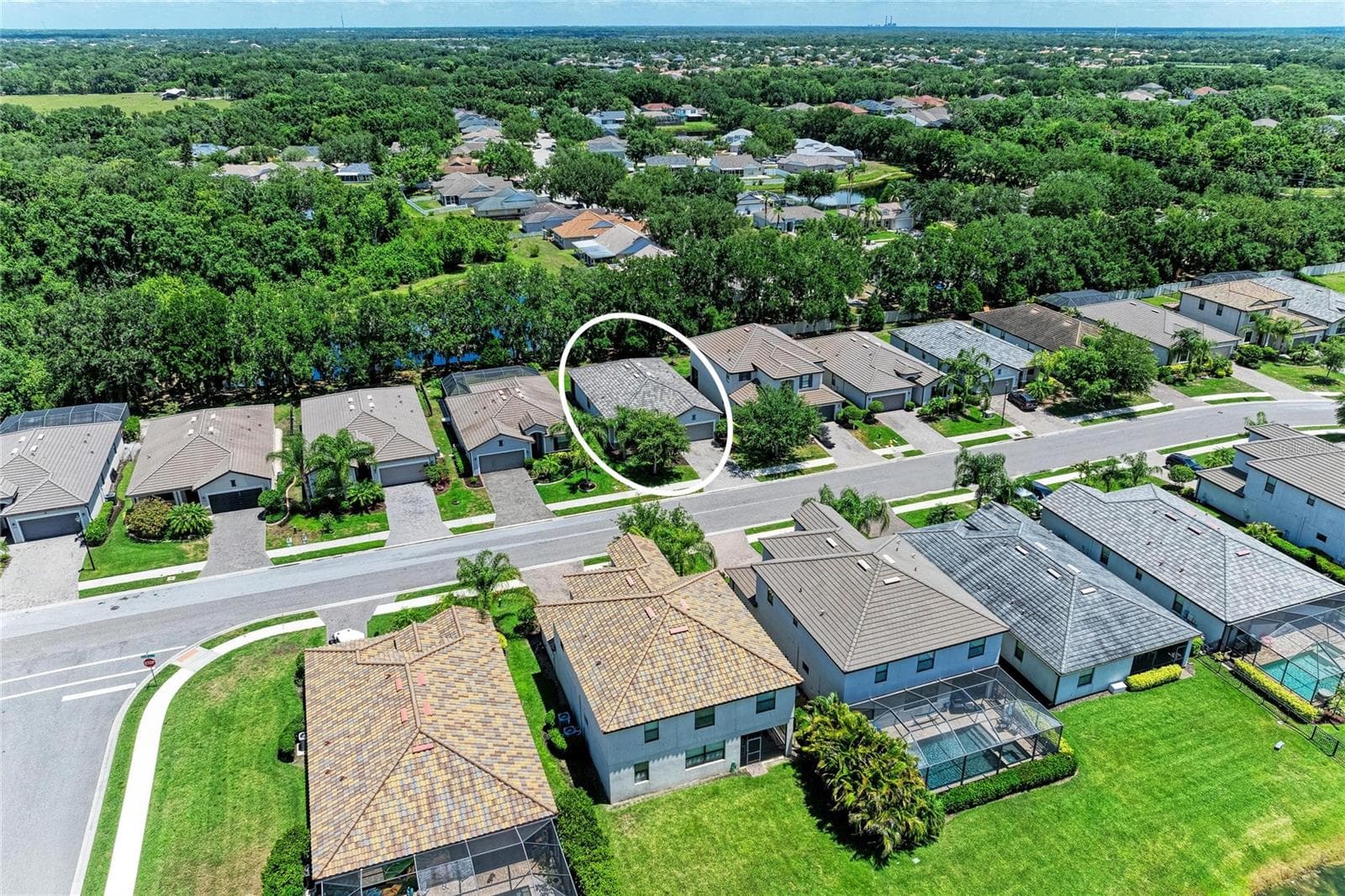 Single Family Residence at 11515 SWEETGRASS DR, BRADENTON, photo 44 of 48