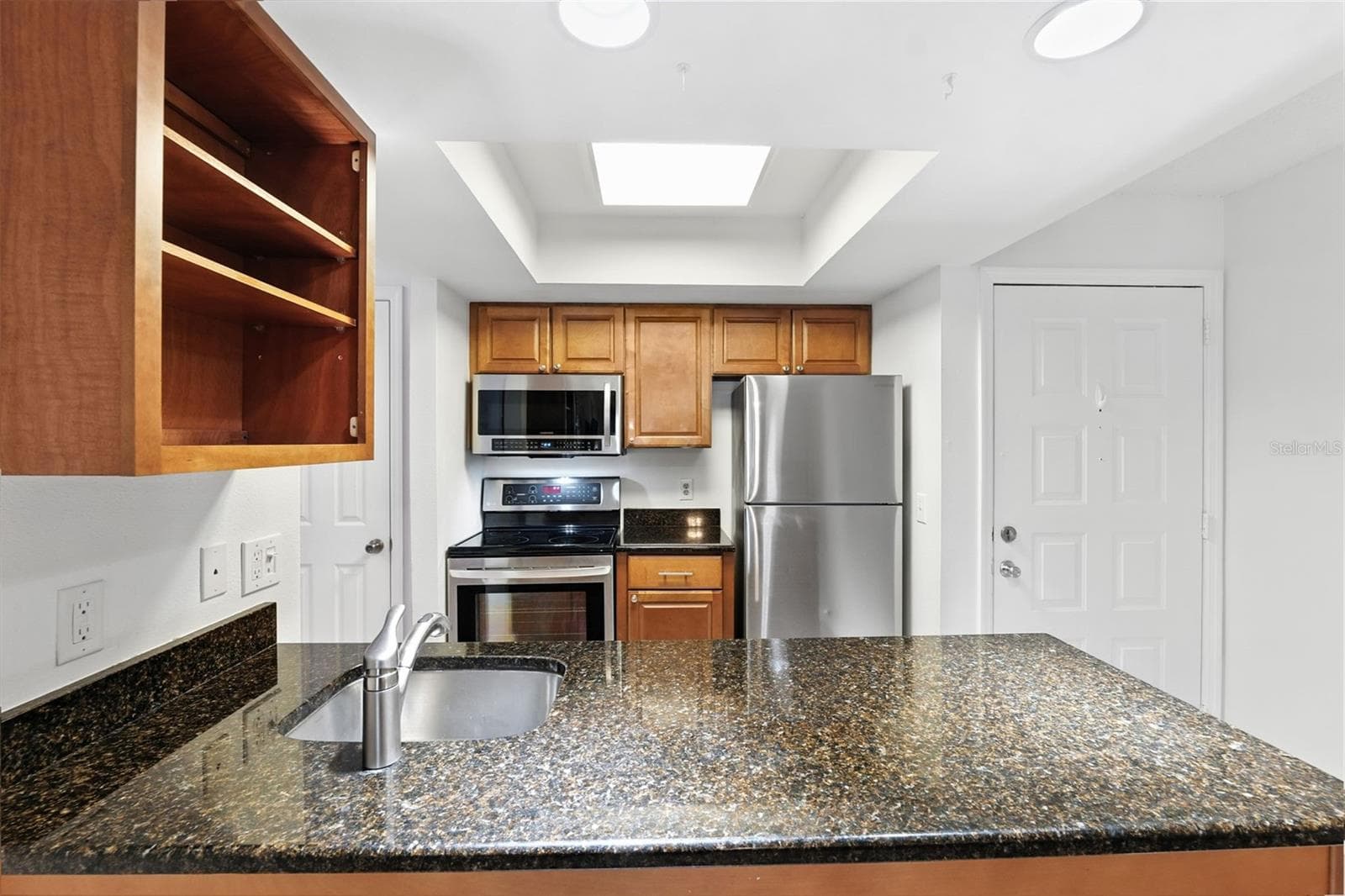 Condominium at 3808 N OAK DR #U31, TAMPA, photo 8 of 37