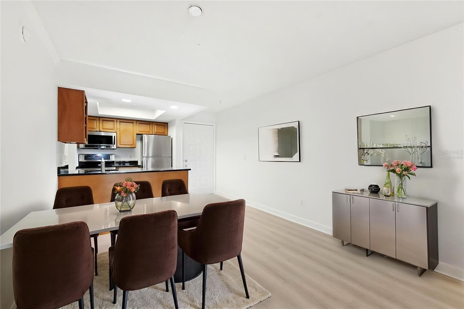 This photo has been Virtually Staged. - 3808 N OAK DR #U31, TAMPA