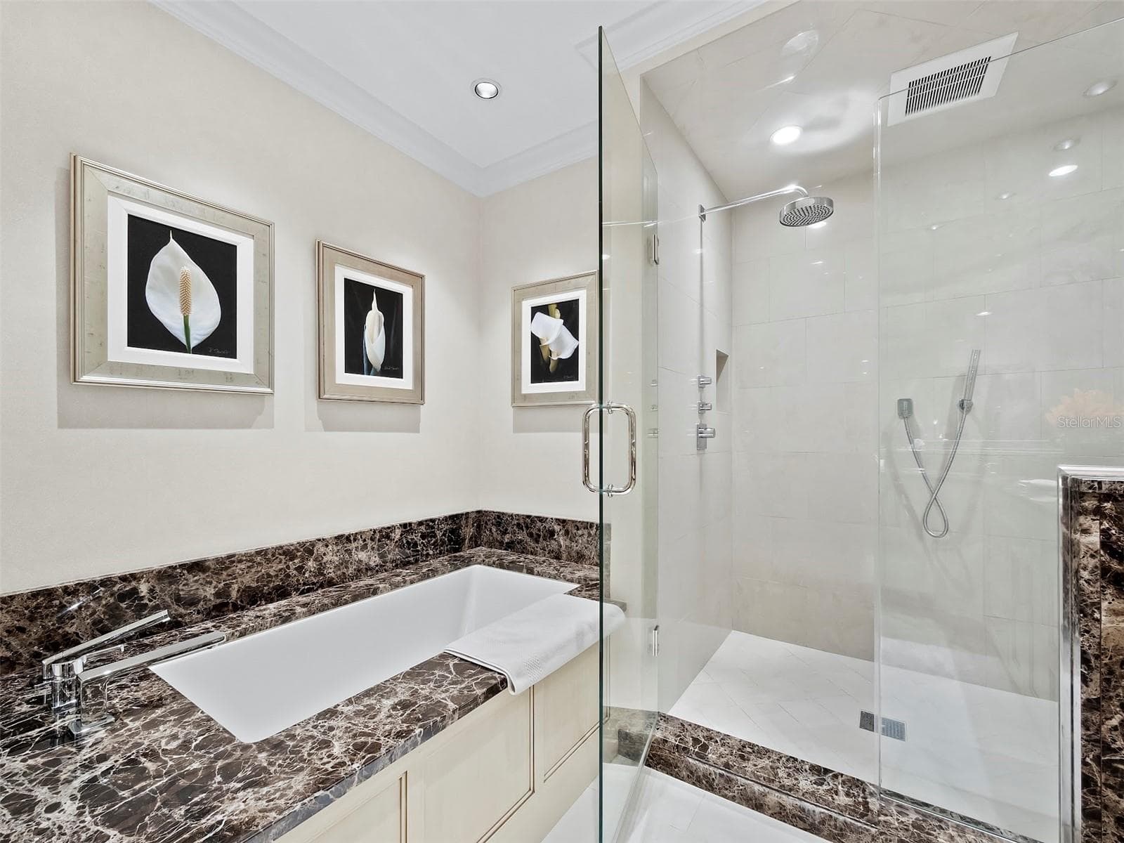 Condominium at 2185 GULF OF MEXICO DR #212, LONGBOAT KEY, photo 15 of 54