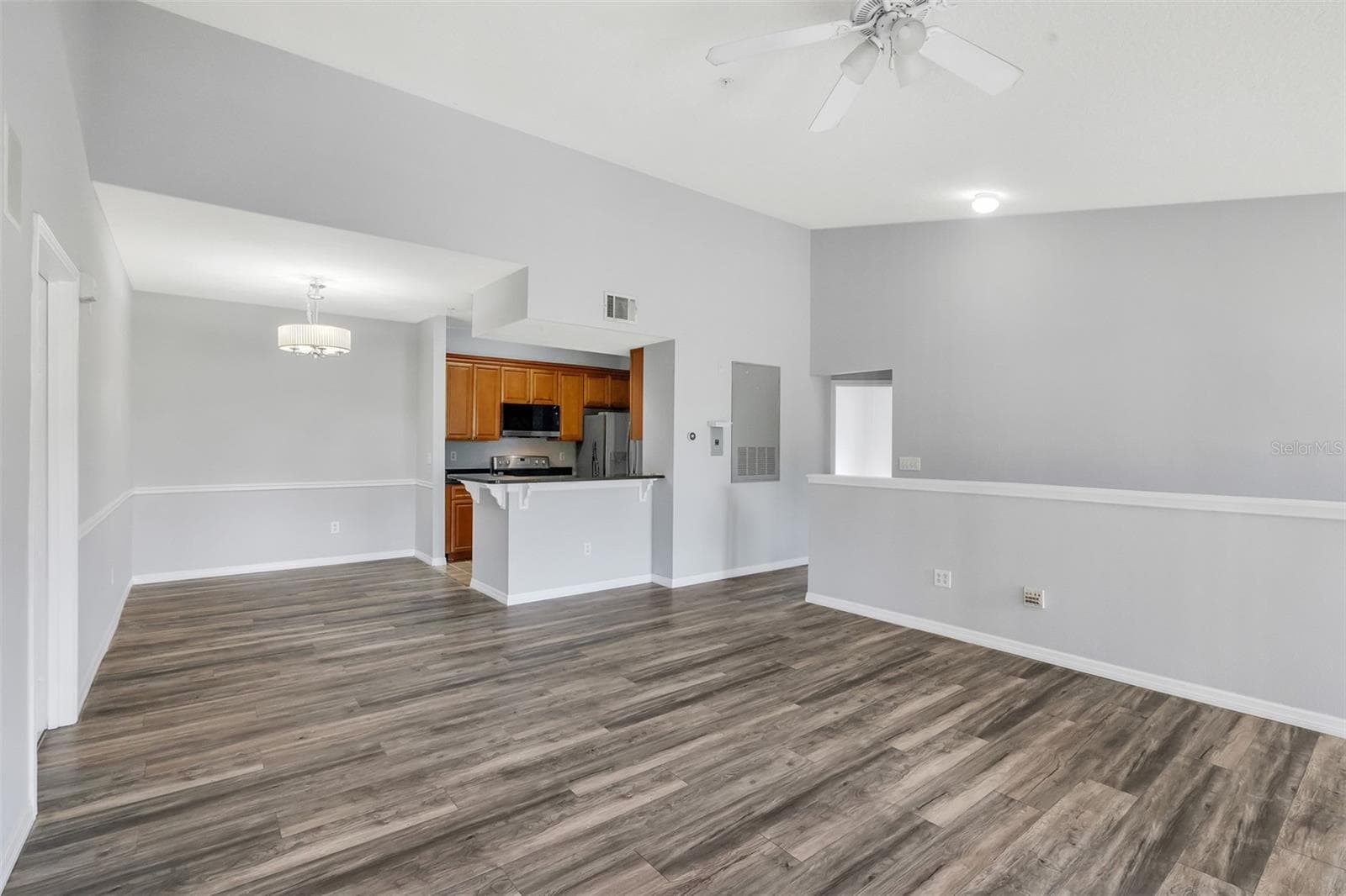Condominium at 14226 FREDRICKSBURG DR #220, ORLANDO, photo 8 of 35