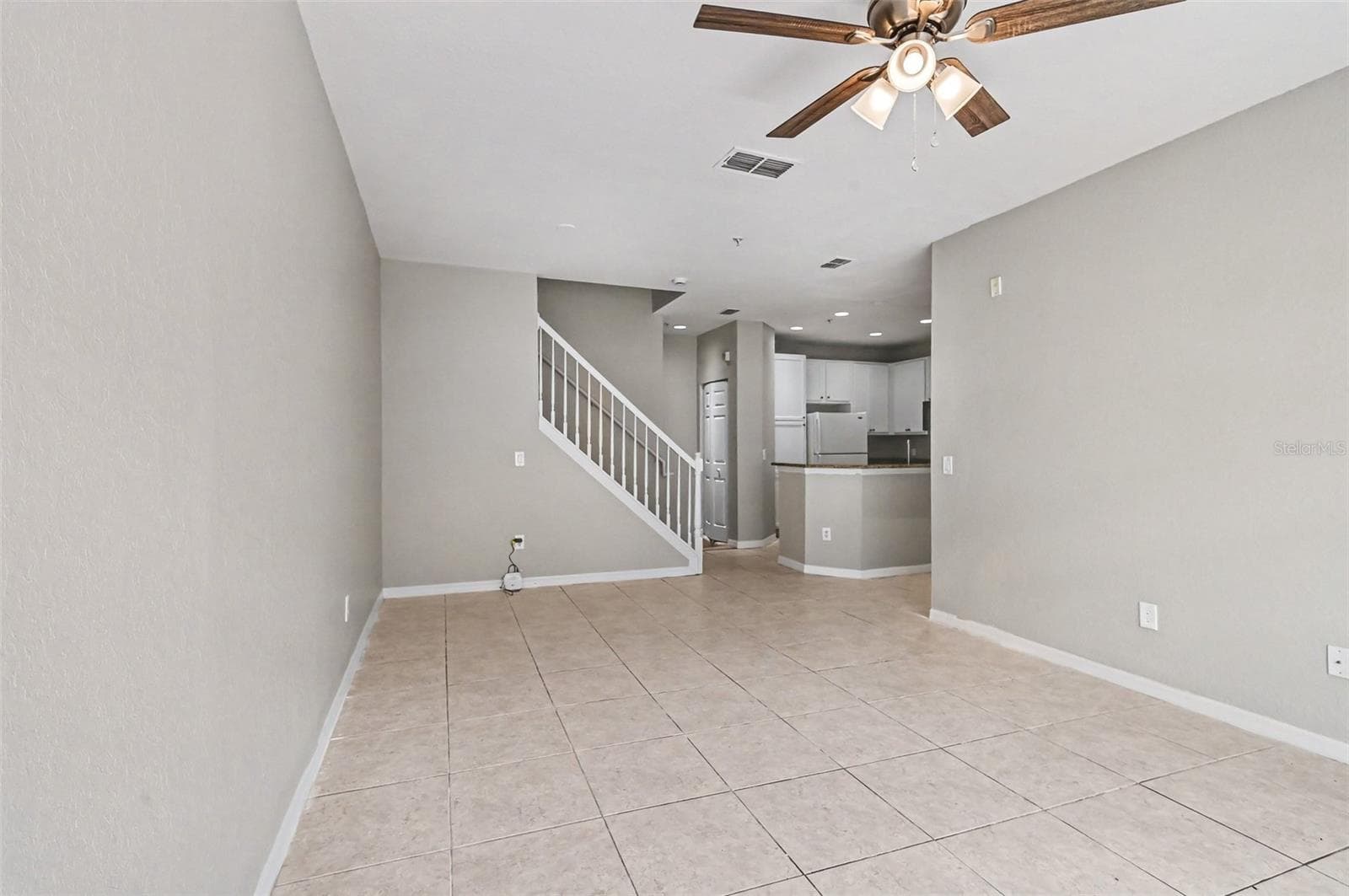 Condominium at 2460 GRAND CENTRAL PKWY #9, ORLANDO, photo 4 of 28