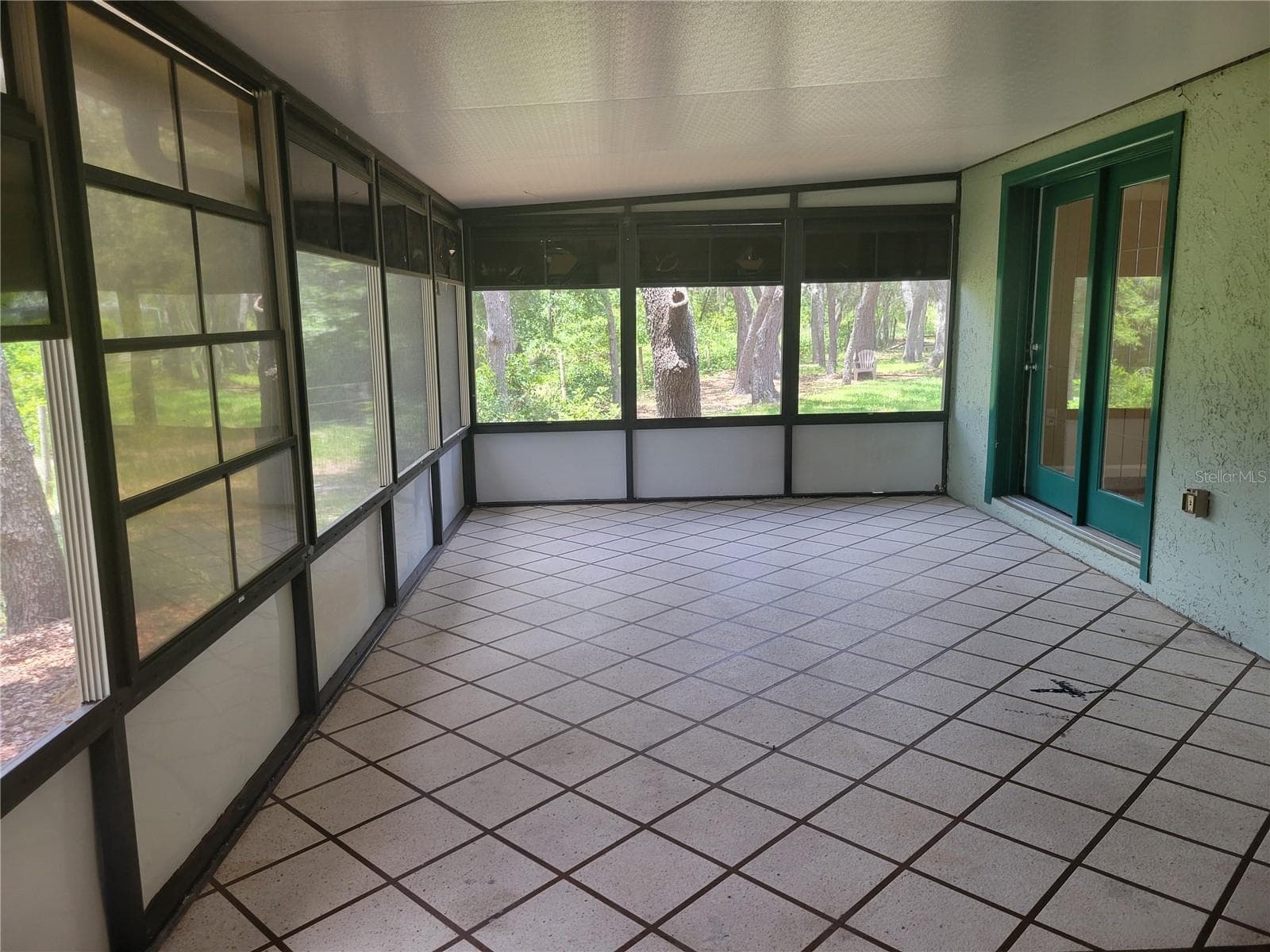Sit back and relax - 9022 LINGROVE RD, WEEKI WACHEE
