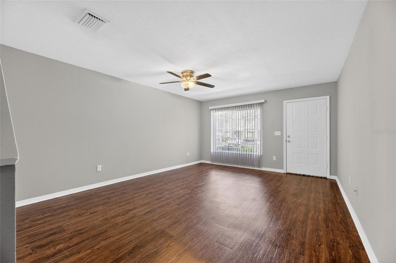 Townhouse at 2258 FLUORSHIRE DR, BRANDON, photo 9 of 48