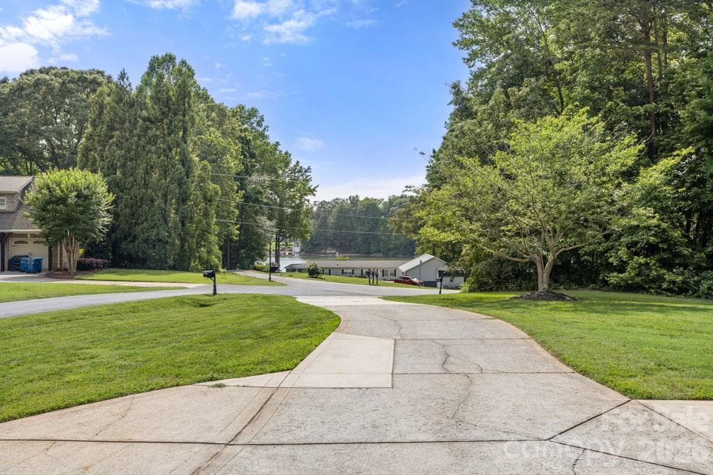 Single Family Residence at 4266 Barbrick Street, Sherrills Ford, photo 41 of 45