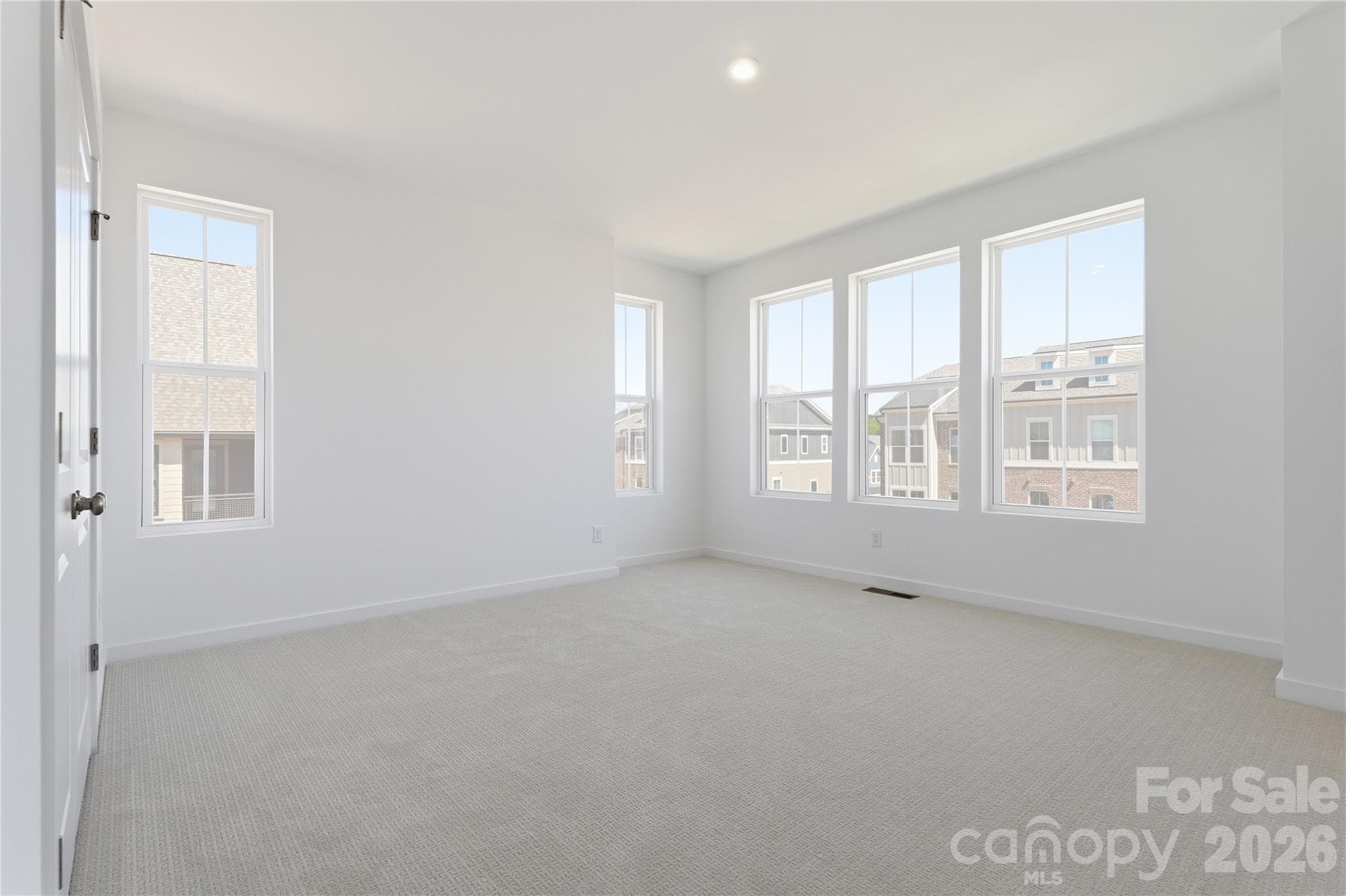 Secondary Bedroom - Charlotte