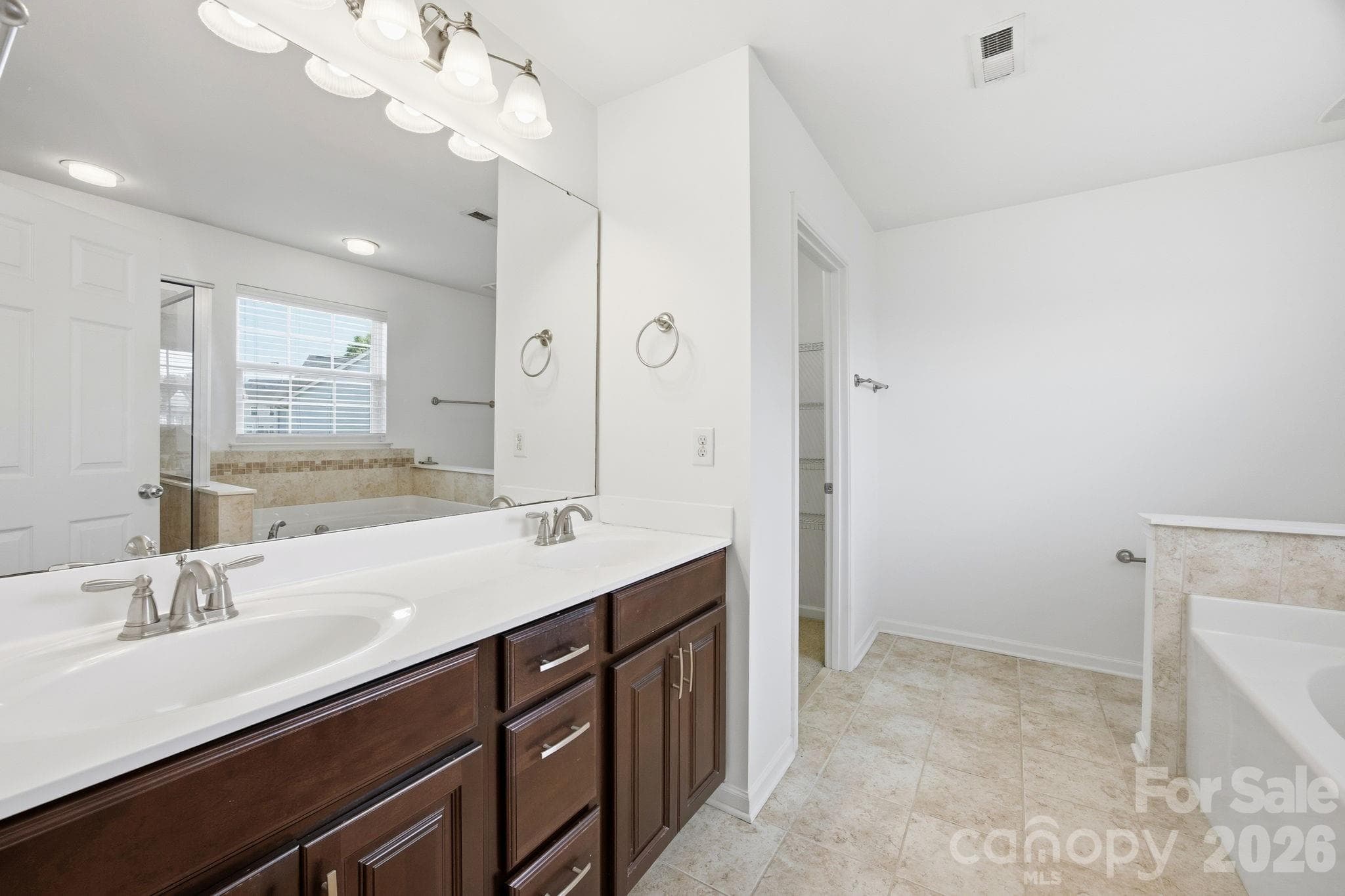 Townhouse at Charlotte, photo 23 of 56