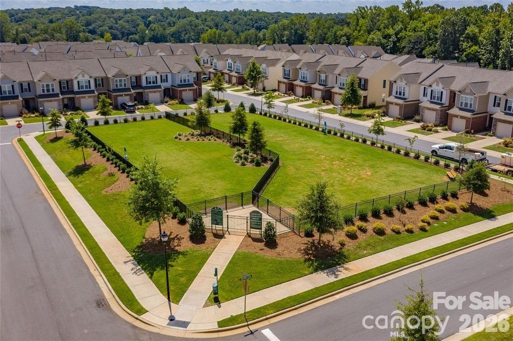 Townhouse at Charlotte, photo 49 of 56