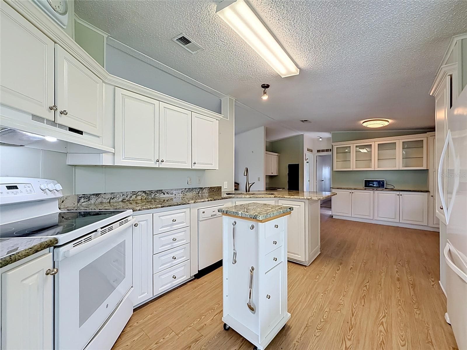 Appliances - 1666 ELKHART CIR, TAVARES