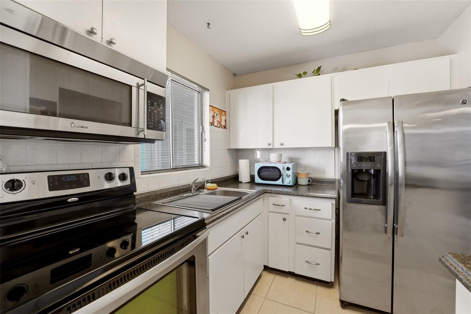 Condominium at 2545 FLAMINGO BLVD #L37, BRADENTON, photo 11 of 19