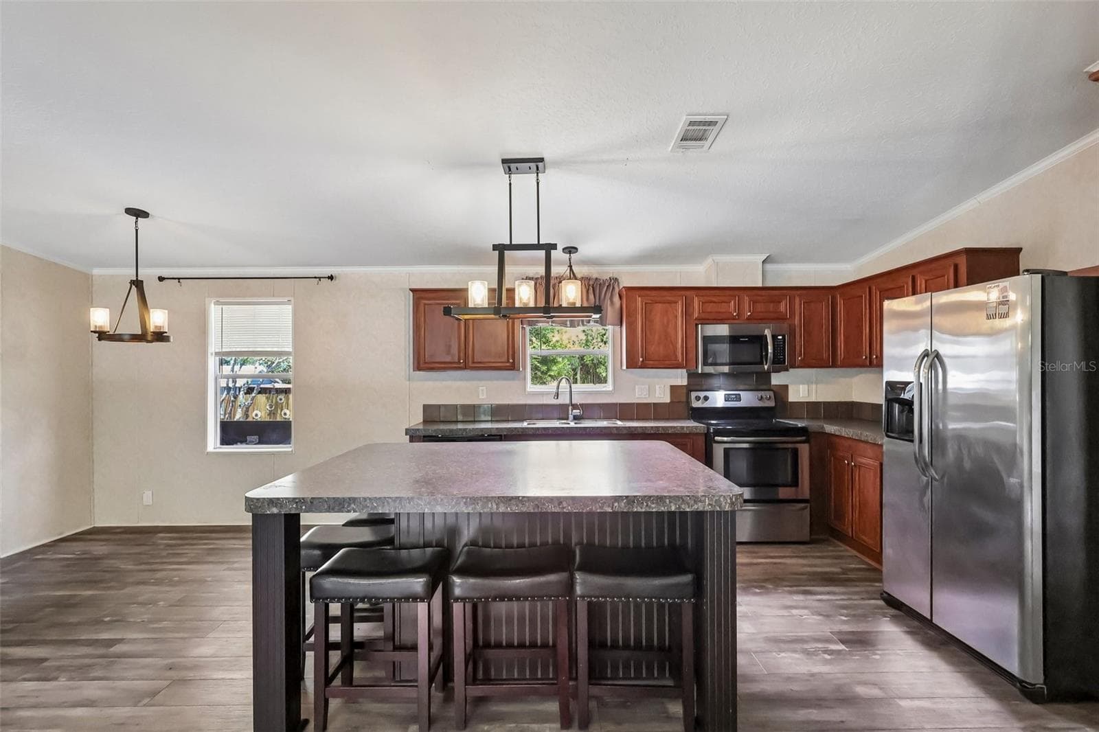 Manufactured Home at 136 CREEKWOOD RUN, LAKELAND, photo 26 of 92