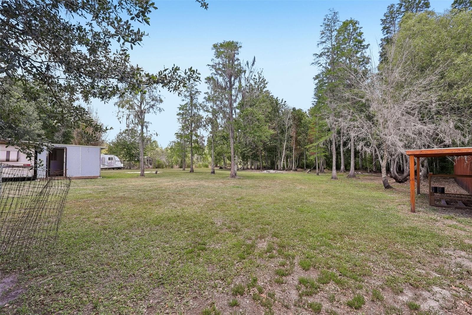 Manufactured Home at 136 CREEKWOOD RUN, LAKELAND, photo 72 of 92